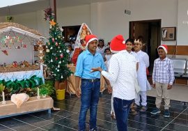 Velankanni school VPS enjoy suppose Christmas in tirupattur.